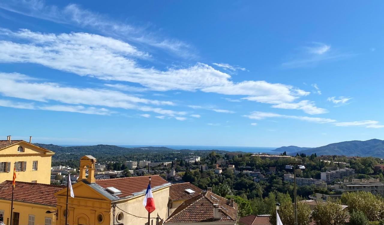 3 Pieces Vue Mer A Proximite Des Parfumeries Grasse Bagian luar foto